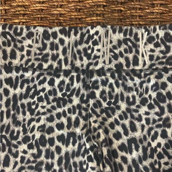 PINK Victoria's Secret Leopard Print Leggings - Black and White - Picture 2 of 2